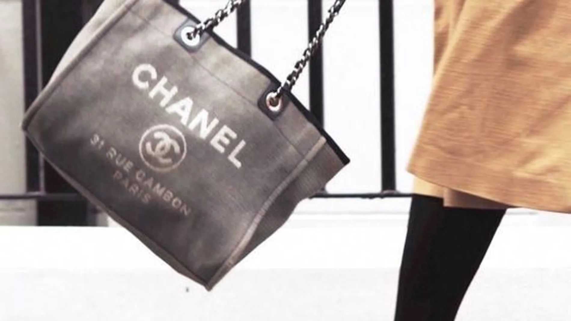 Hay un bolso de Chanel que puede ser tuyo por mucho menos de lo que te imaginas
