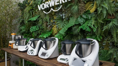 Las distintas Thermomix a lo largo de sus 50 años de historia. La última edición es la Thermomix TM6 | Fuente: Vorwerk