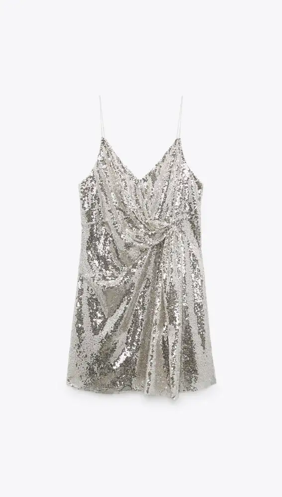 Vestido metálico.