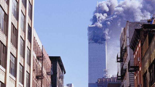 Una de las dos Torres Gemelas tras los atentados del 11-S (Foto de ARCHIVO)01/01/1970