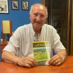 Eusebio Orrasco, autor del libro sobre la historia de Asaja en Valladolid, y primer presidente del Centro Provincial de Jóvenes Agricultores