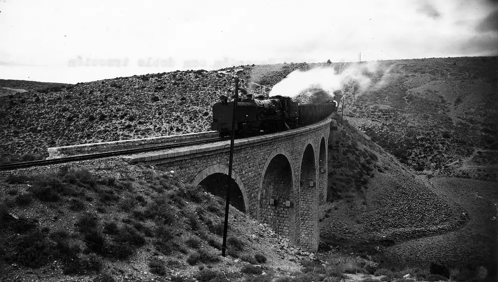 Foto: Archivo Histórico Ferroviario del Museo del Ferrocarril de Madrid (COMPAÑÍA MINERA DE SIERRA MENERA, S.A.).