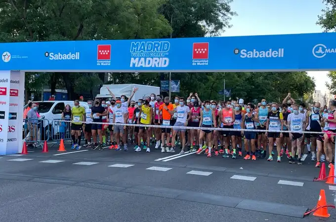 Madrid vuelve a correr por Madrid: 5.000 personas y diez kilómetros entre la Castellana y Recoletos