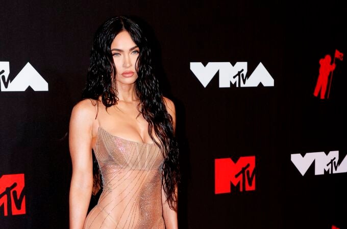 New York (United States), 12/09/2021.- US actress Megan Fox arrives on the red carpet for the MTV Video Music Awards at the Barclays Center in Brooklyn, New York, USA, 12 September 2021. (Estados Unidos, Nueva York) EFE/EPA/JASON SZENES