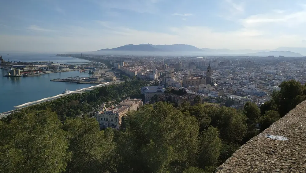 Vista de Málaga desde el castillo de Gibralfaro
