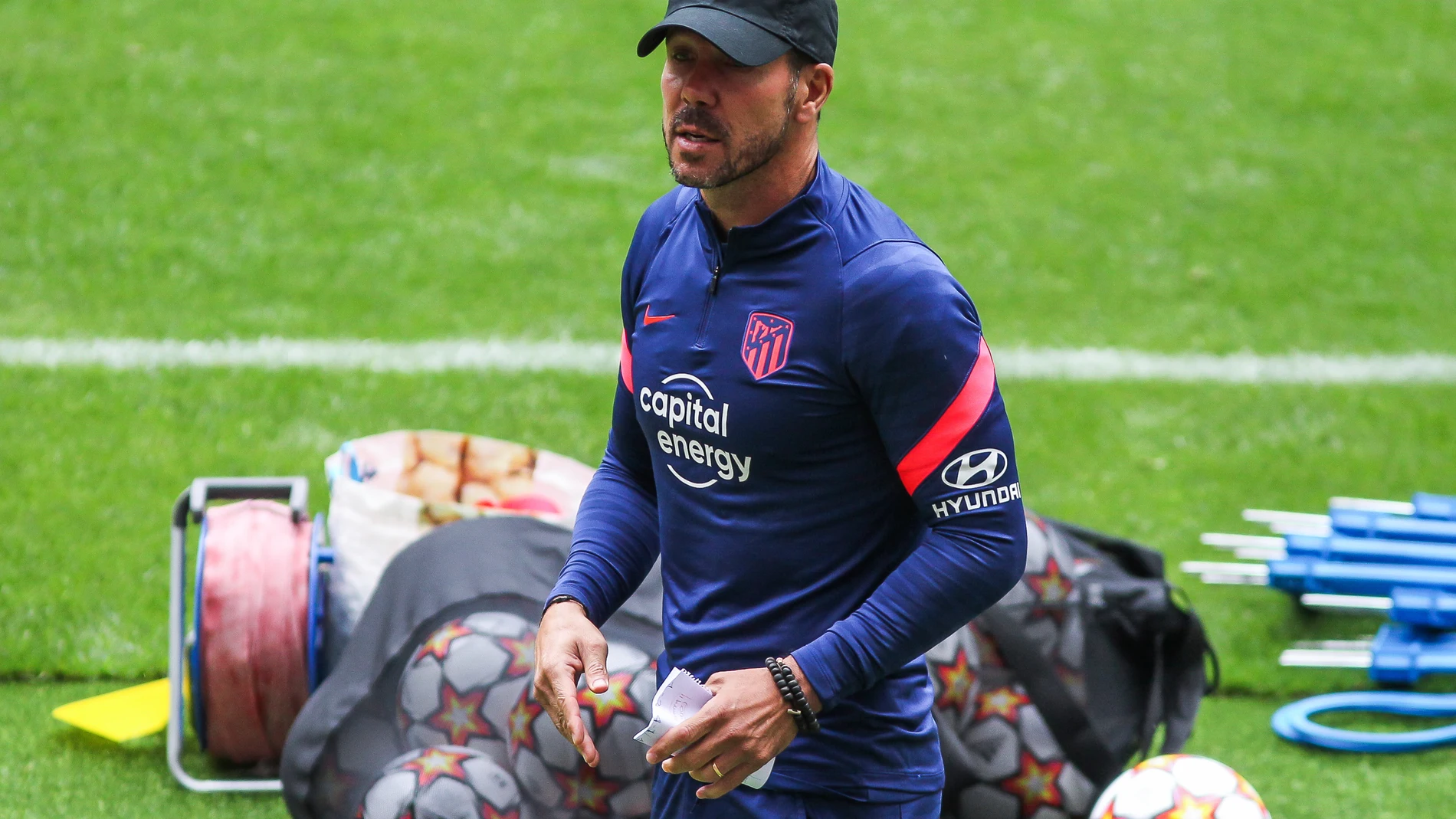 Simeone, en el último entrenamiento del Atlético
