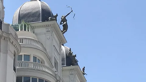 Diana cazadora en la Gran Vía