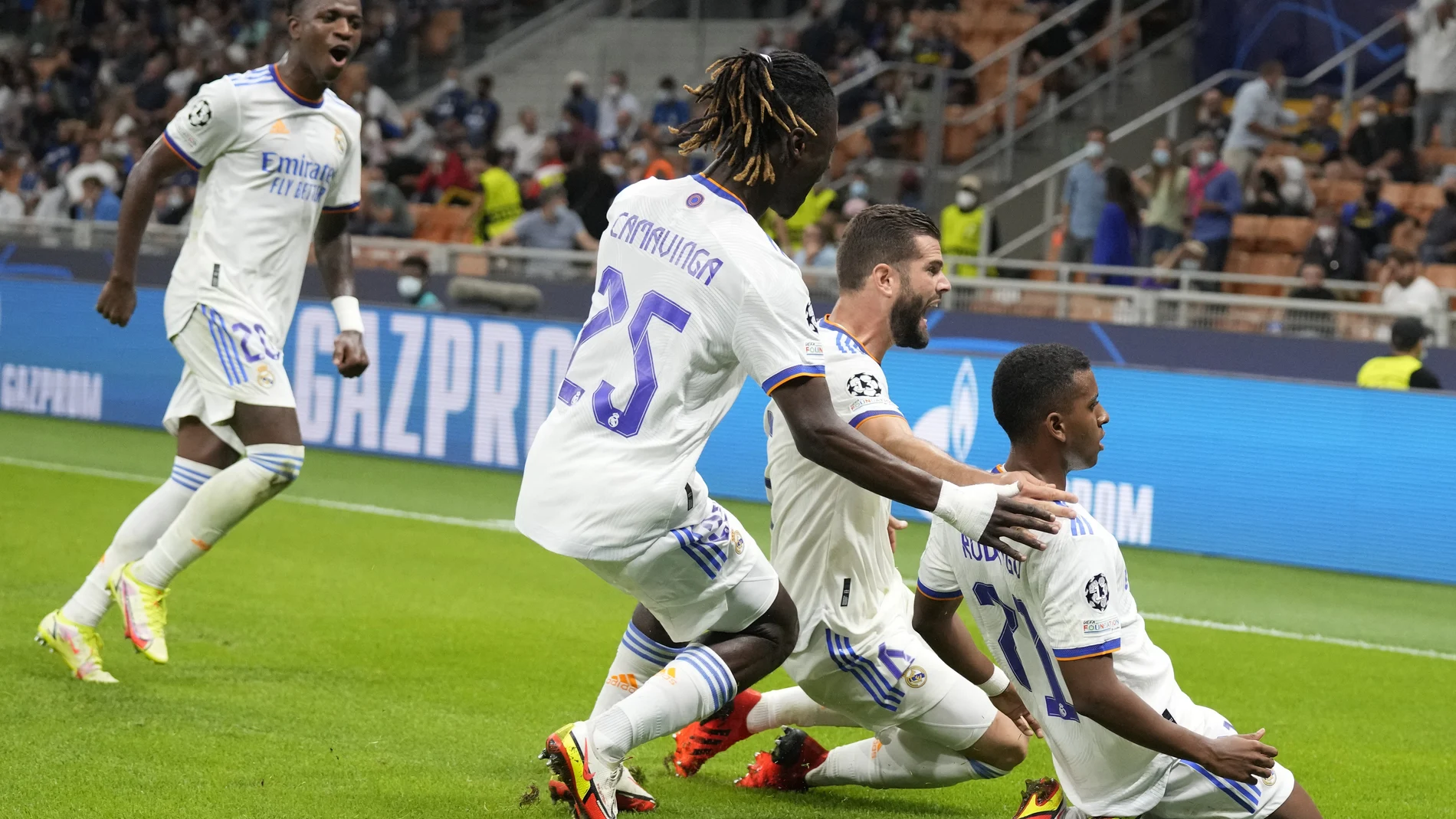 Rodrygo celebra su gol