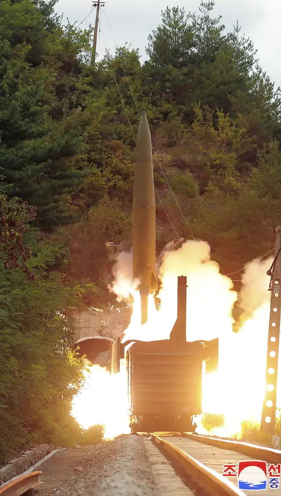 El lanzamiento de un misil balístico en Corea del Norte fue un éxito, según las autoridades