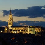 Vista de la ciudad de Toledo al caer el sol