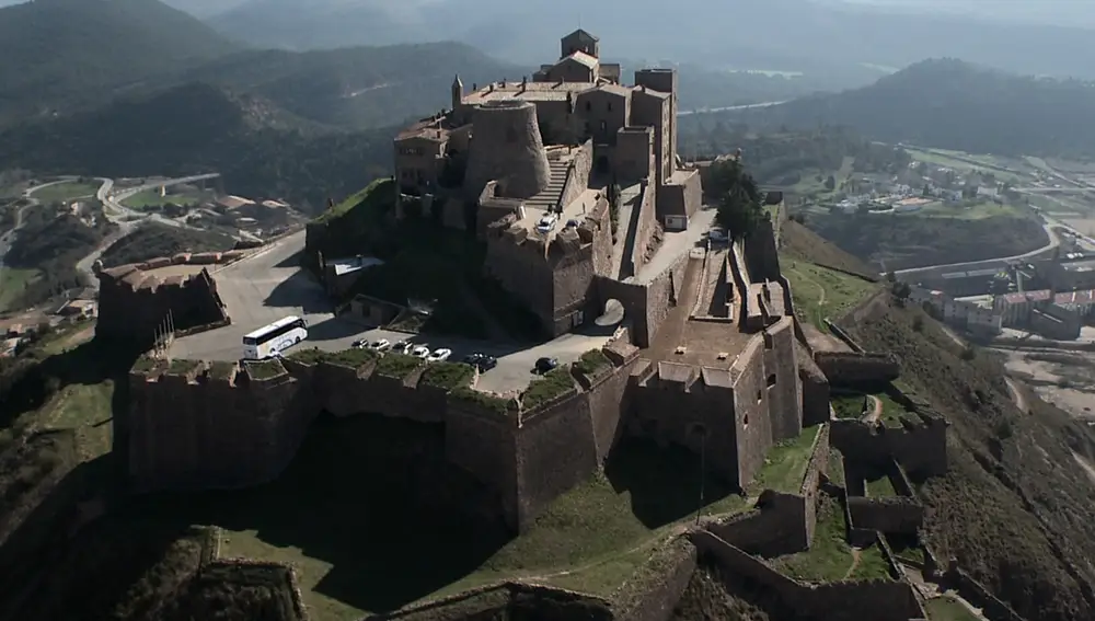 Panorámica del imponente castillo