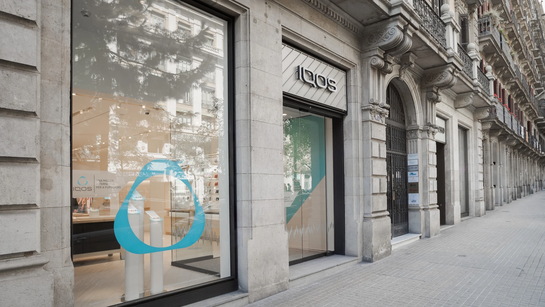 Philip Morris abre su primera 'Iqos Boutique' en Barcelona en la Rambla de Catalunya.