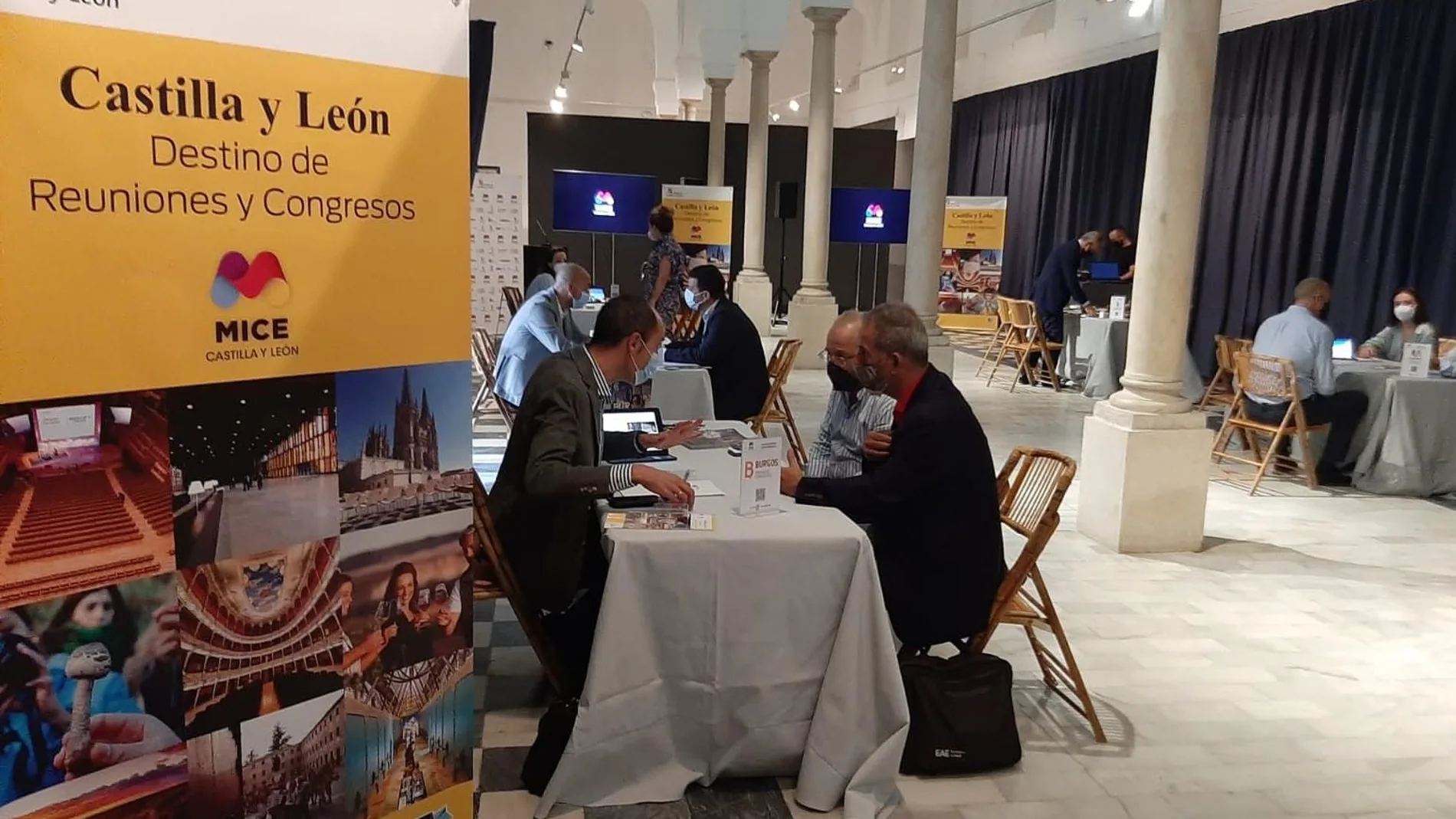 La Consejería de Cultura y Turismo presenta hoy en Sevilla su oferta de turismo de reuniones y congresos (MICE) en una jornada comercial con más de 30 empresas pertenecientes al sector económico-comercial, agencias y organizadores profesionales de congresos y reuniones