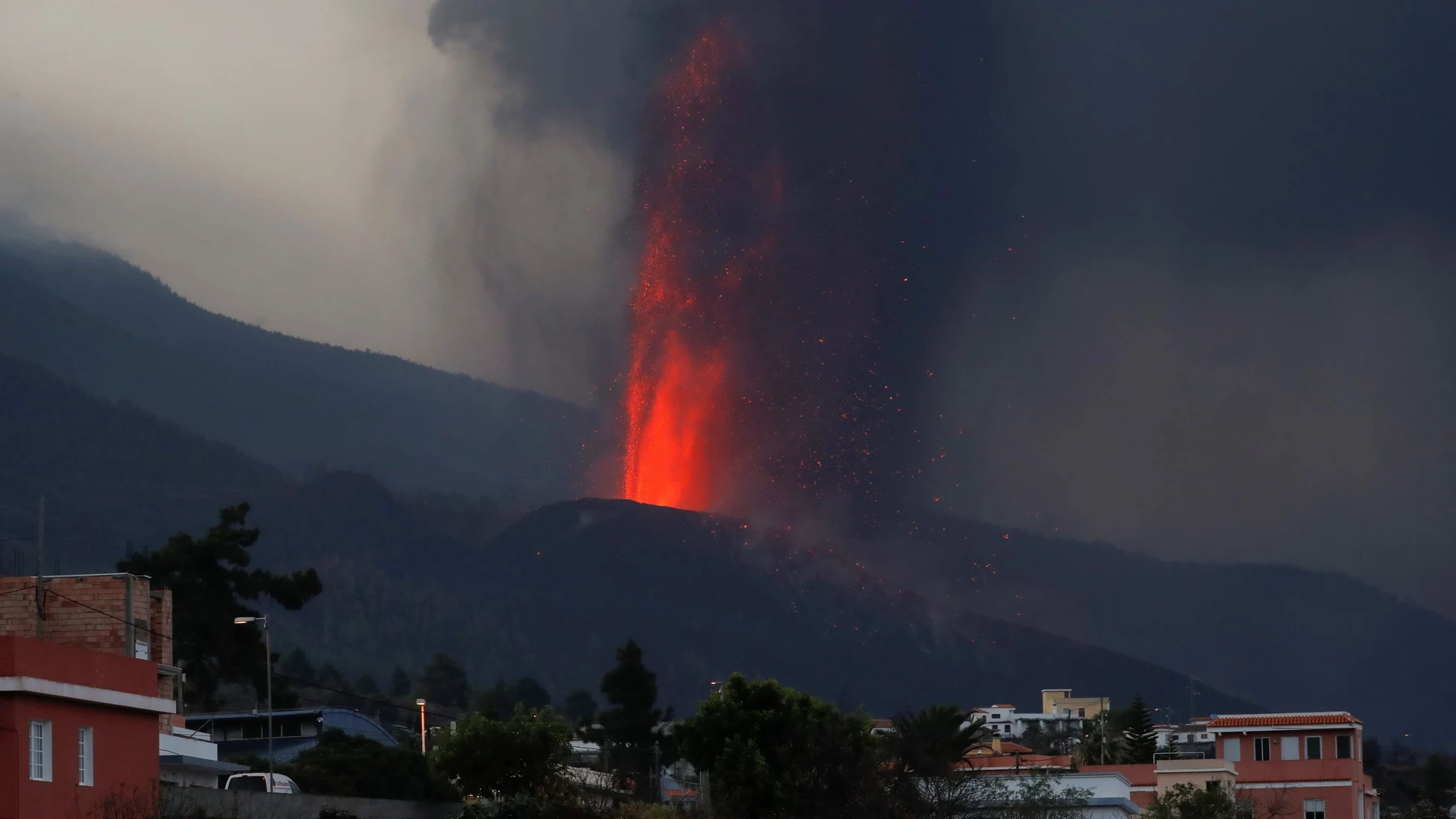 Erupción del Volcán en Cumbre Vieja