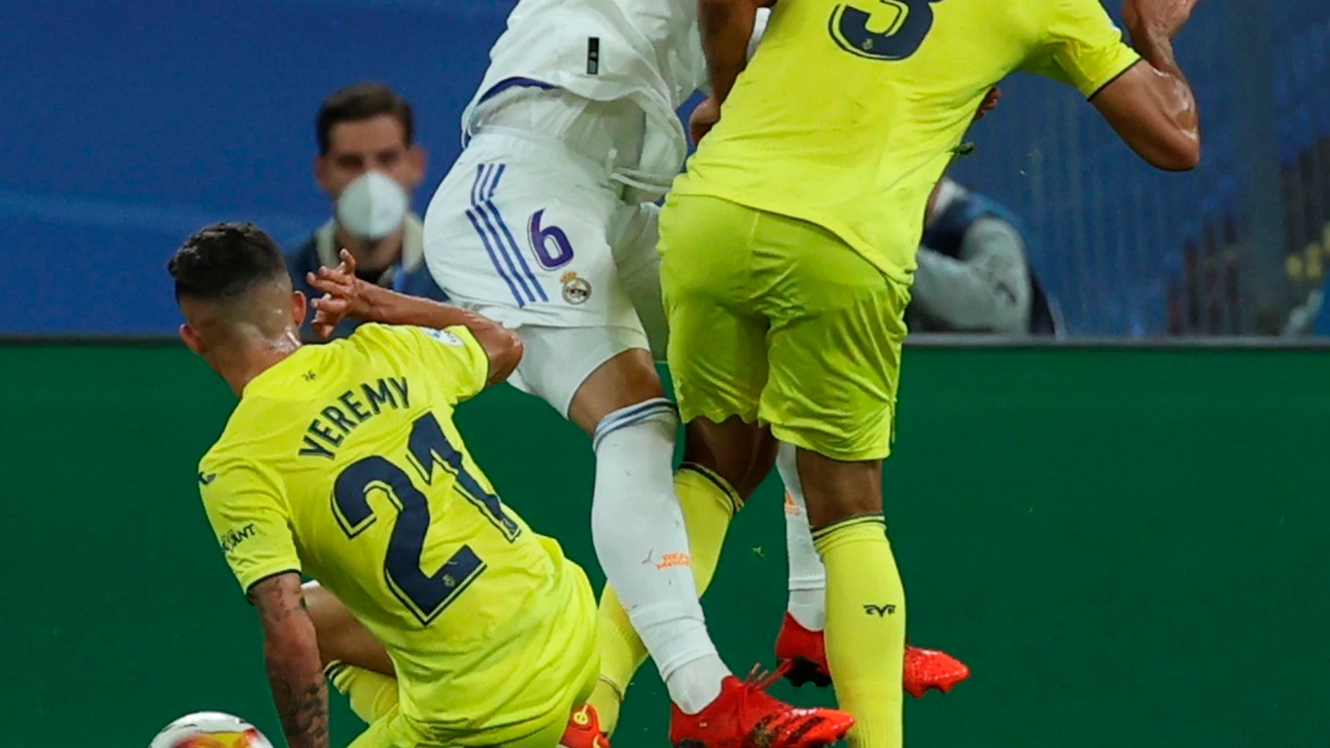 La acción polémica del Real Madrid - Villarreal entre Nacho y Albiol