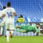 La gran parada de Courtois a Danjuma en el Real Madrid - Villarreal