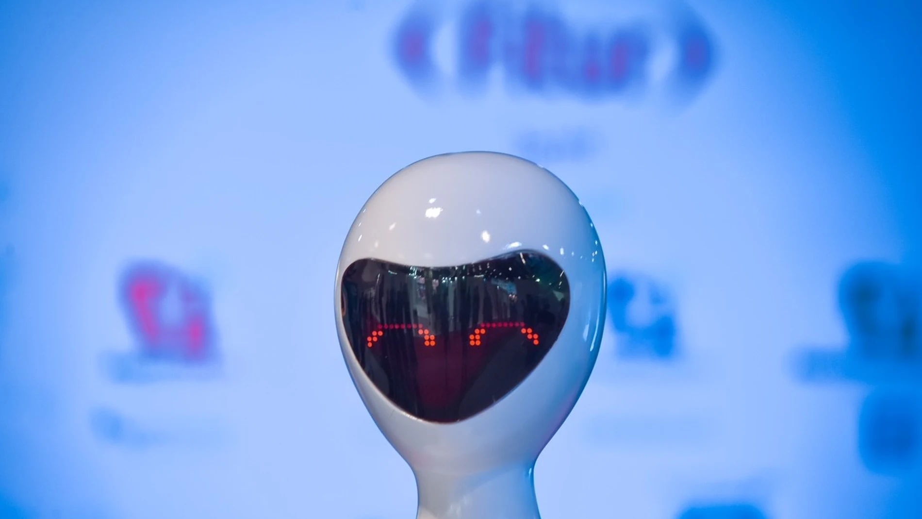 Un robot en el Feria Internacional del Turismo (Fitur)