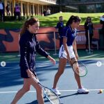 Kate Middleton demuestra su destreza jugando al tenis en el National Tennis Centre