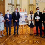 El alcalde de Valladolid, Óscar Puente, la presidenta del Consejo Territorial de la ONCE; Rosa Rubio, y el delegado territorial de la ONCE en Castilla y León, Ismael Pérez, presentan las actividades que se llevarán a cabo en la ciudad con motivo de la celebración de la XXX edición del Día de la ONCE