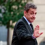  Sarkozy en propia meta