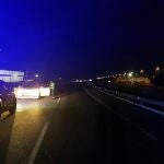 Imagen de la intervención de la Guardia Civil para interceptar el vehículo