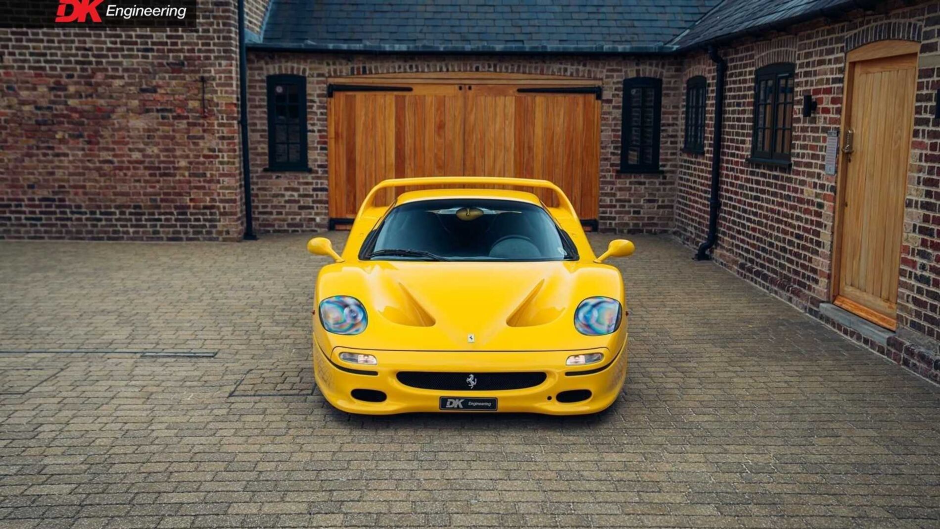 Ferrari f50 amarillo online