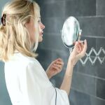 Esta es la rutina facial que siguen las mujeres de 50