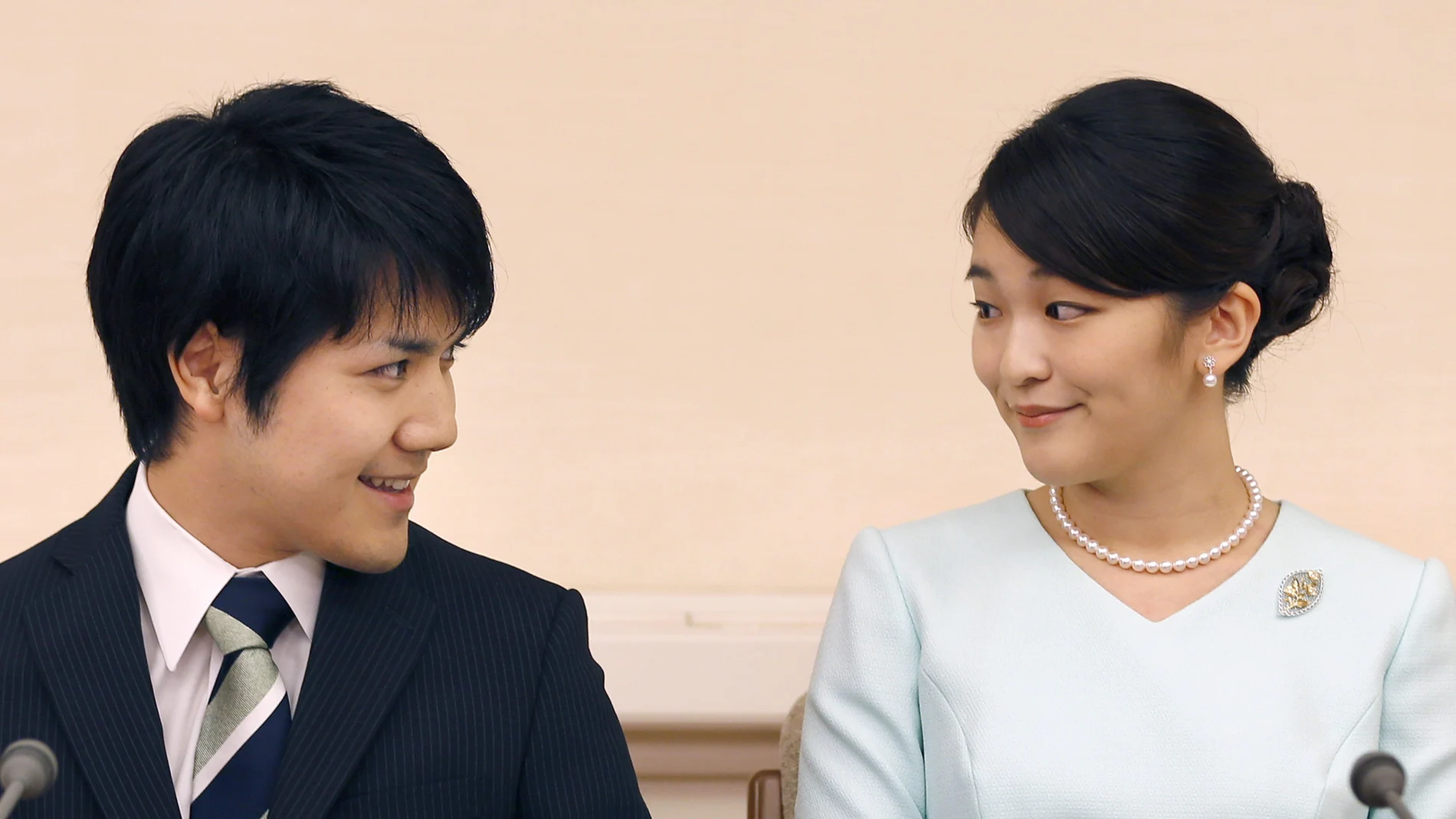 La princesa Mako y su prometido Kei Komuro contraerán matrimonio el próximo 26 de octubre (AP Photo/Shizuo Kambayashi, Pool, File)