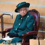 La reina Isabel II pide sabiduría, integridad y compasión a los legisladores escoceses