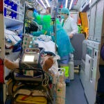 Equipo ECMO móvil del Hospital Clínico de Valladolid