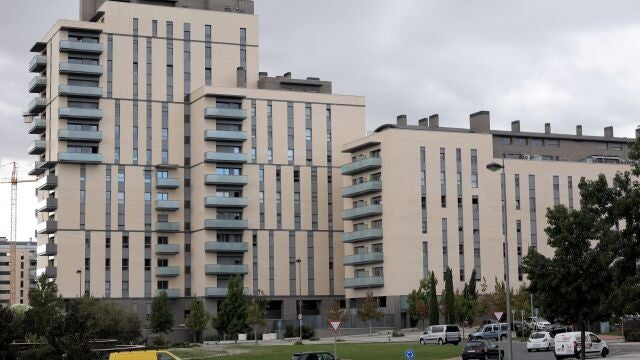 Bloques de edificios habitados en la capital 