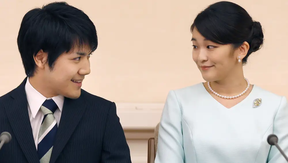 Japan's Princess Mako and her fiance Kei Komuro