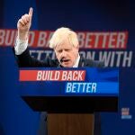 De momento, las encuestas siguen respaldando a Johnson. Pese al caos en el que se encuentra el país, los laboristas no acaban de remontar.