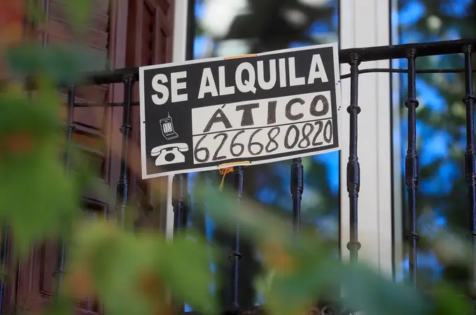 El itinerario de una joven valenciana con el Bono Alquiler: “Aparte de pagar el piso tengo que comer” 