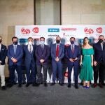 Foto de familia de la gala de AJE 2021 en Almería