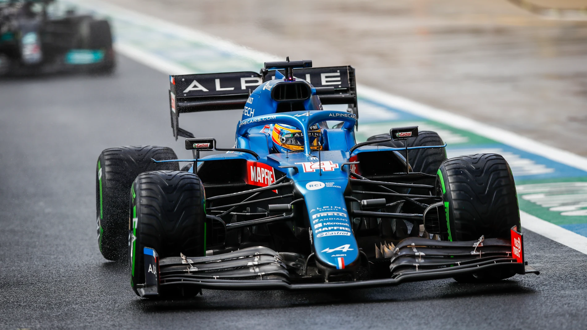 Fernando Alonso, al volante de su Alpine.