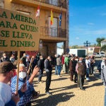 Unas 200 personas se concentran en Faramontanos de Tábara (Zamora) contra la instalación de macrogranjas de porcino