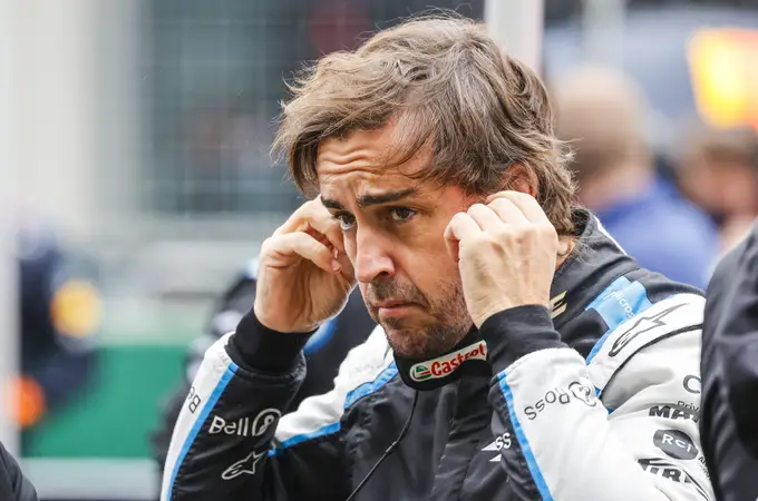 Subastan uno de los coches de Fernando Alonso a un precio increíble