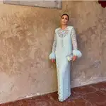 Vicky Martín Berrocal de invitada de boda perfecta.