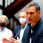  Sánchez suspende “por motivos de agenda” su visita a los damnificados por el volcán