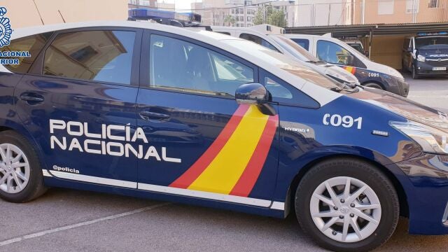 Vehículo de la Policía Nacional. POLICÍA NACIONAL