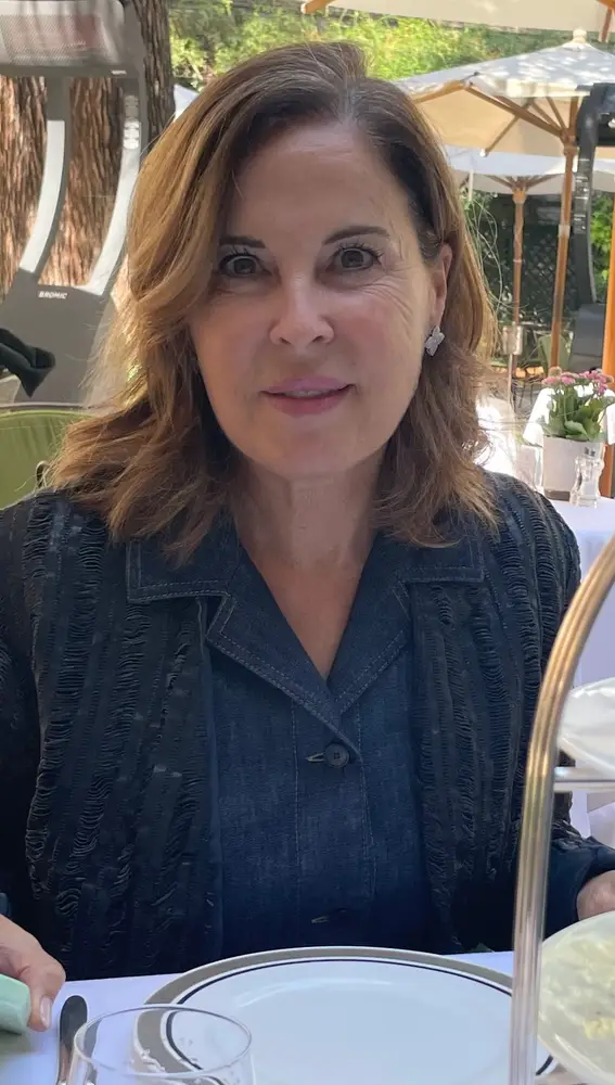 Pilar Coín durante un almuerzo de trabajo en un hotel de la Vía del Babuino en Roma
