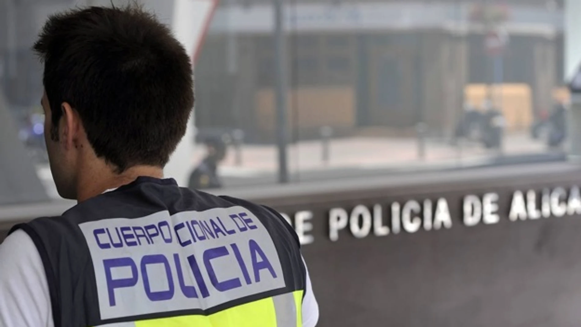 Condenan a veinte años de prisión por matar a un octogenario en Alicante para robarle