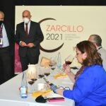 El consejero de Agricultura, Ganadería y Desarrollo Rural, Jesús Julio Carnero, en las catas de los Premios Zarcillo