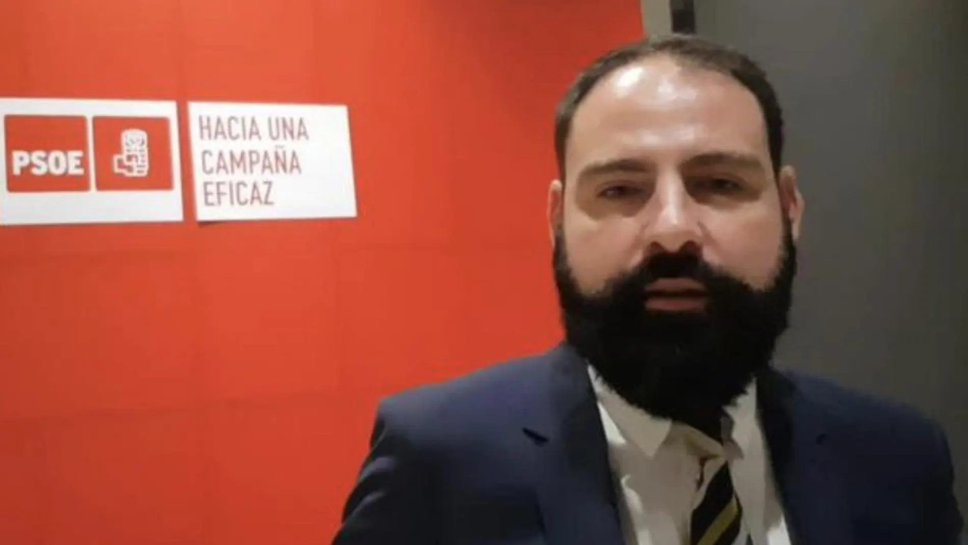 Mariano Moreno había trabajado diez años en el partido antes de hacerse con la gerencia del PSOE en junio de 2017
