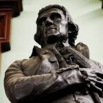 La estatua del ex presidente de Estados Unidos Thomas Jefferson