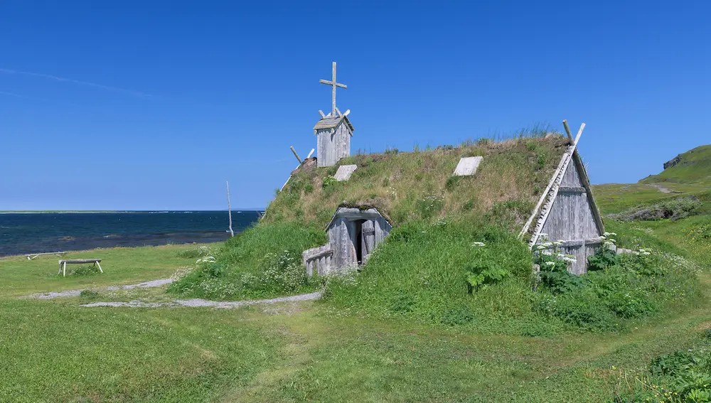 Edificación reconstruida de una aldea Vikinga