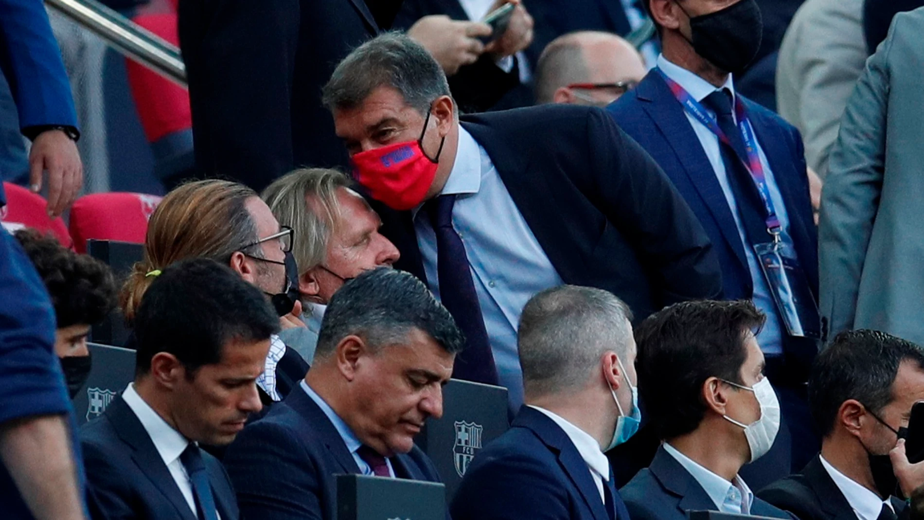 Joan Laporta, el presidente del Barcelona, en el Camp Nou en el partido ante el Dinamo