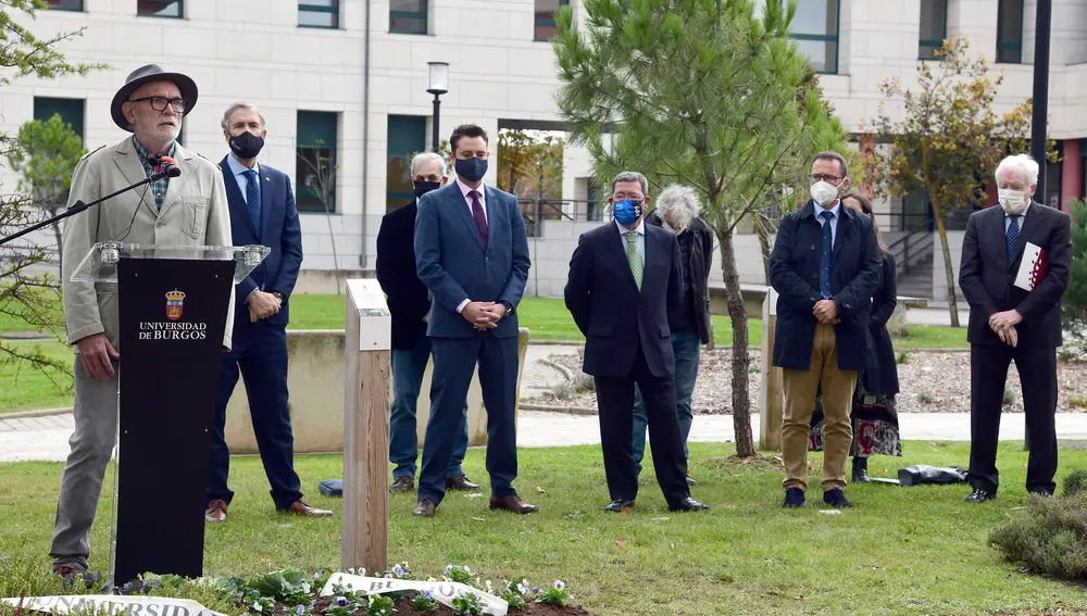La Universidad de Burgos rinde un homenaje póstumo al padre de los yacimientos de Atapuerca, el paleontólogo, profesor y doctor honoris causa Emiliano Aguirre