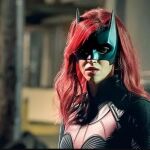 Ruby Rose, como "Batwoman"